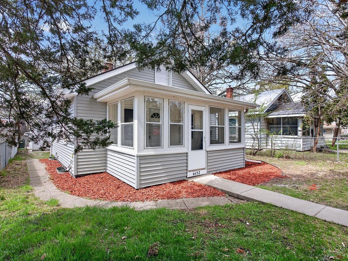 Primary listing photo