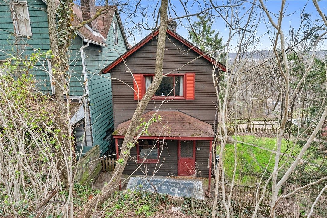 Primary listing photo
