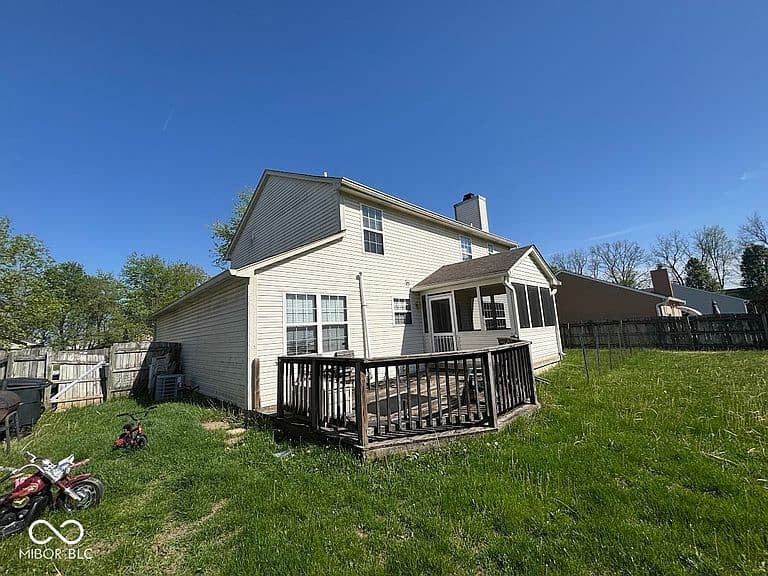 Listing photo 5
