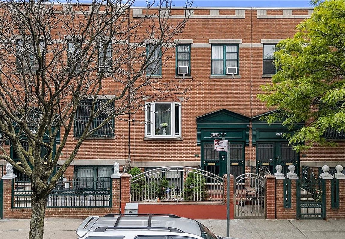 Primary listing photo