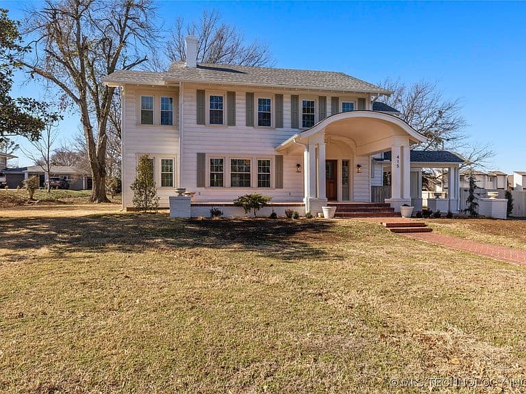 Listing photo 4