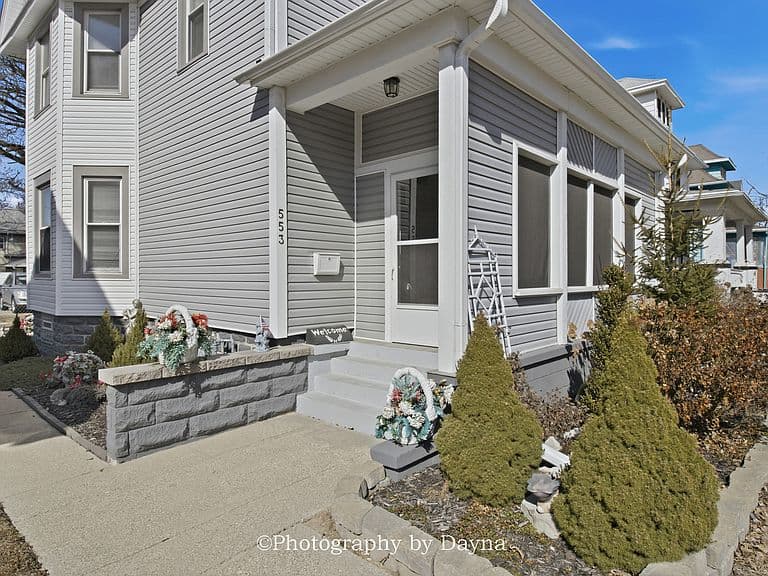 Listing photo 4
