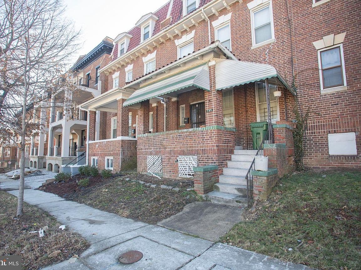 Primary listing photo