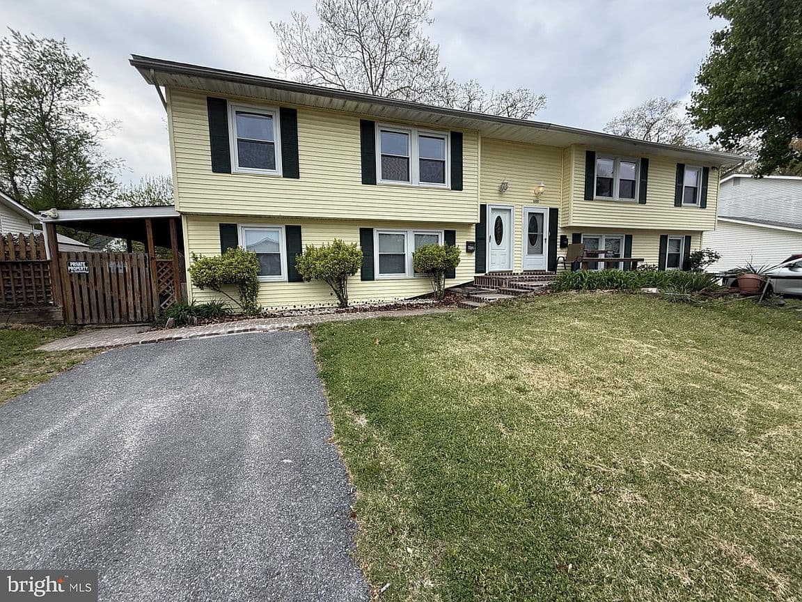 Primary listing photo
