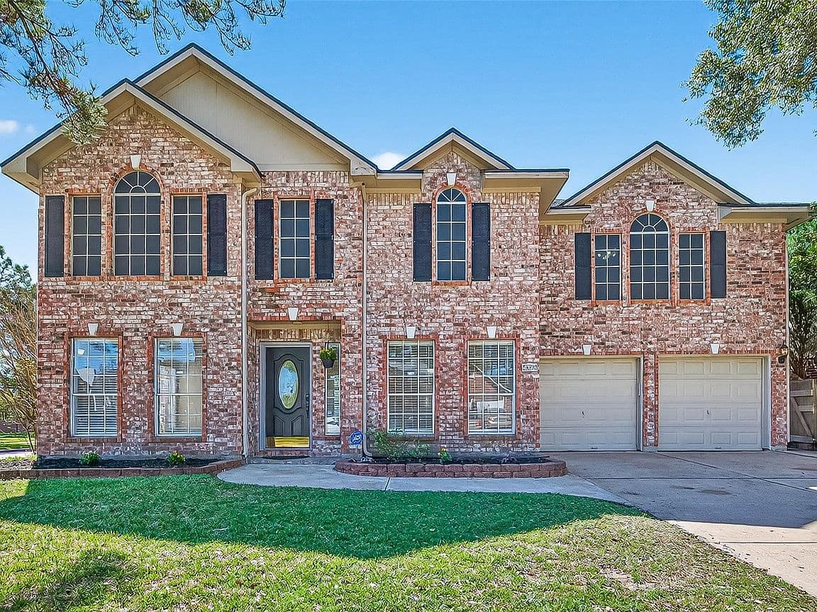 Primary listing photo