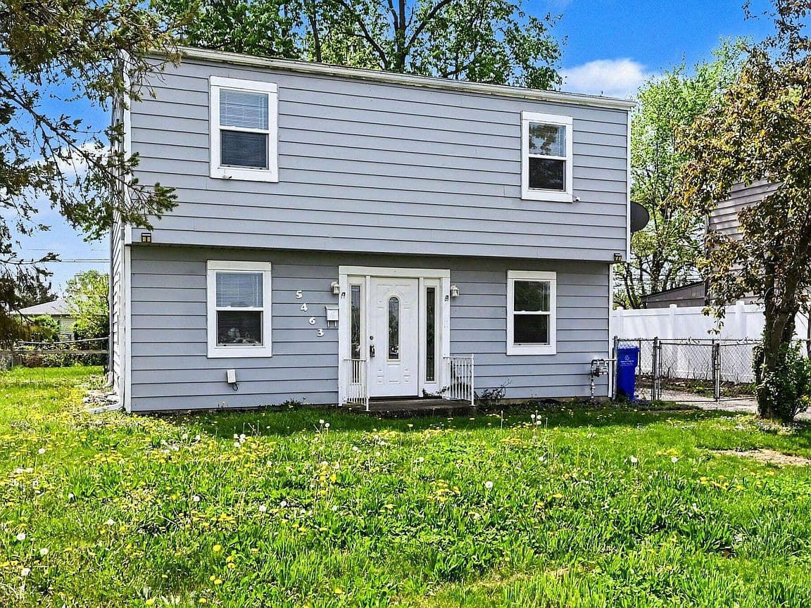 Primary listing photo