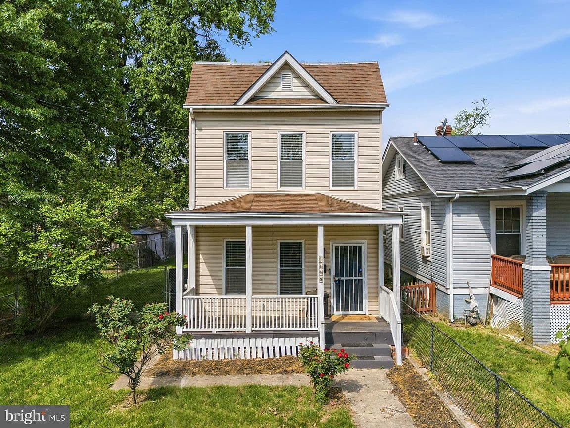 Primary listing photo