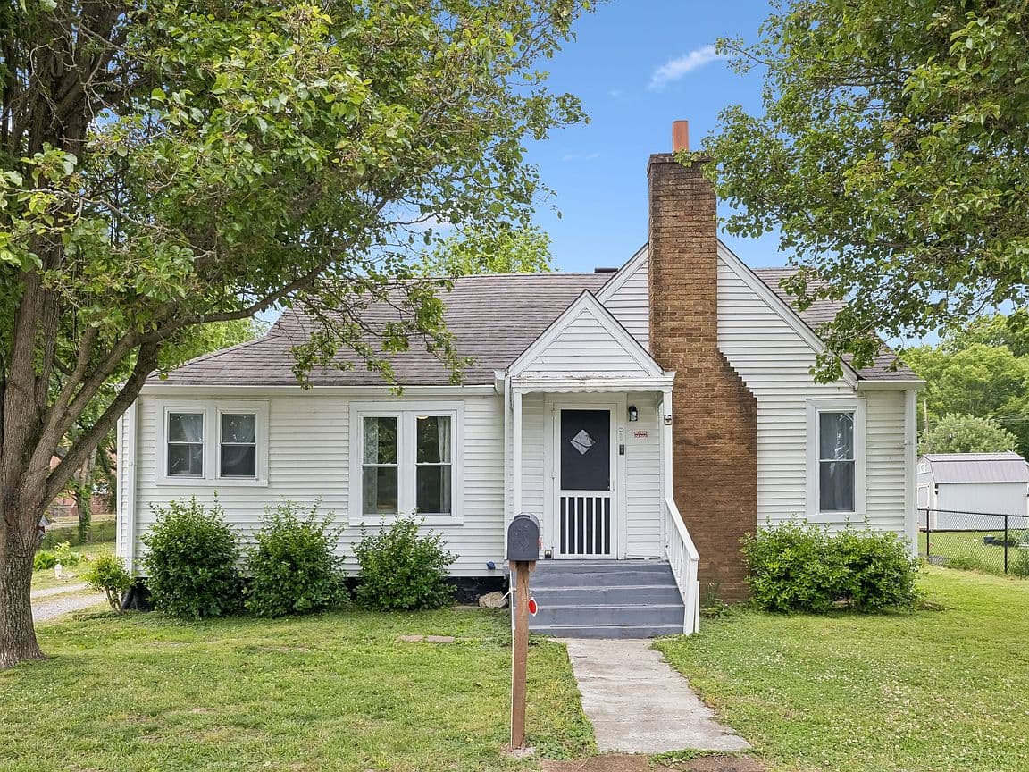 Primary listing photo