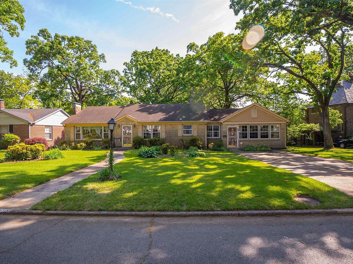 Primary listing photo
