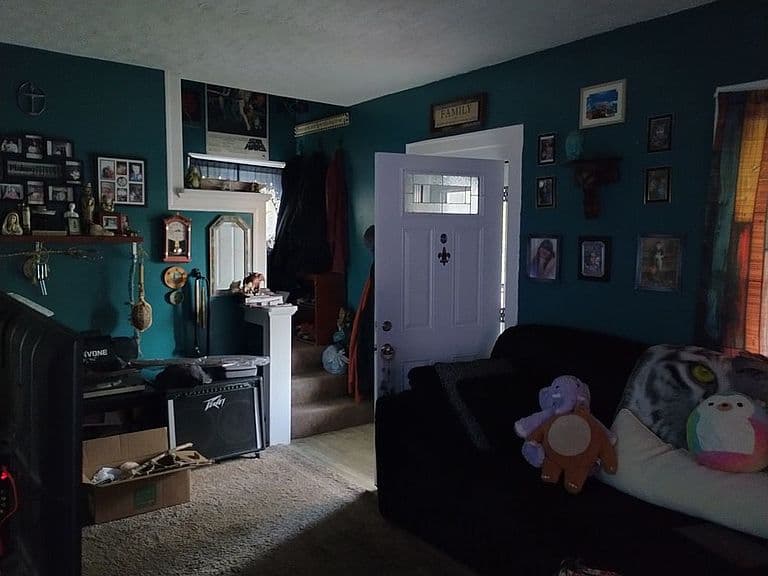 Listing photo 4