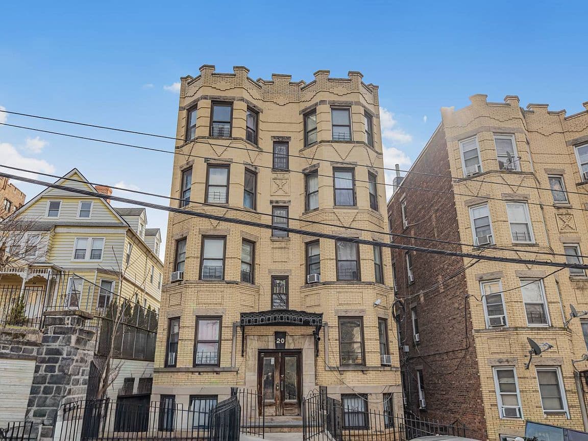 Primary listing photo