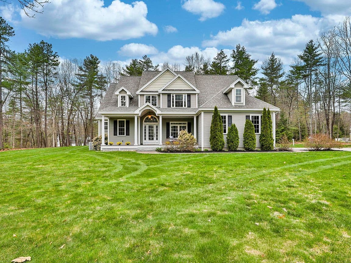 Primary listing photo