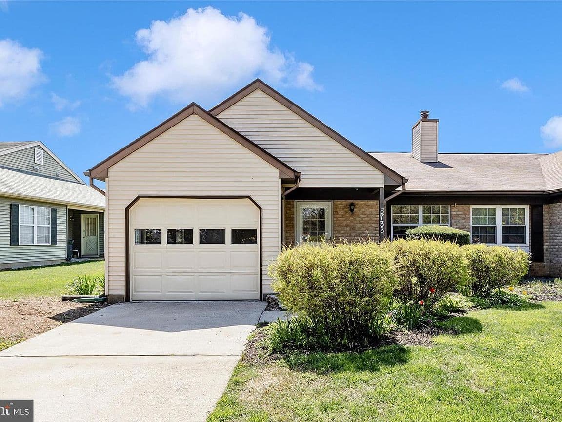 Primary listing photo
