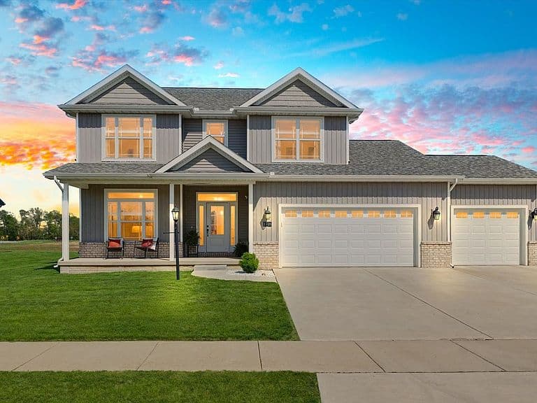 Listing photo 2