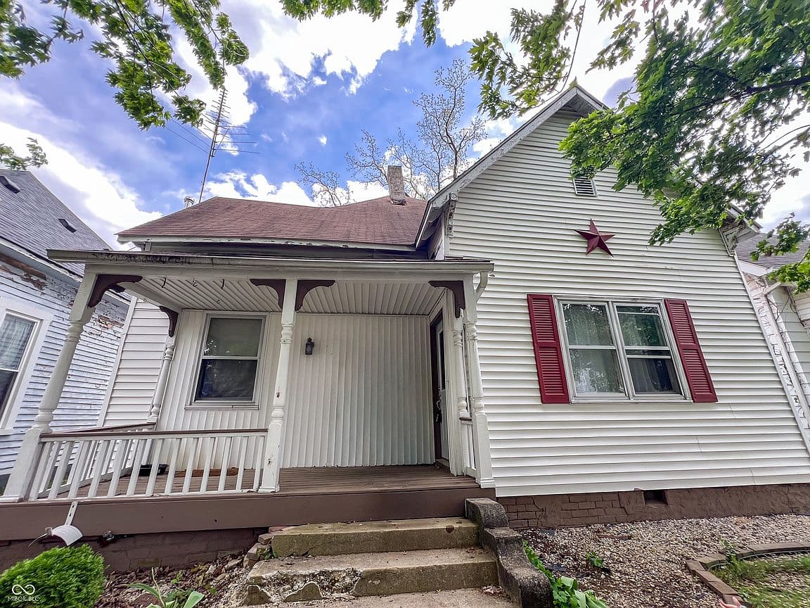 Primary listing photo