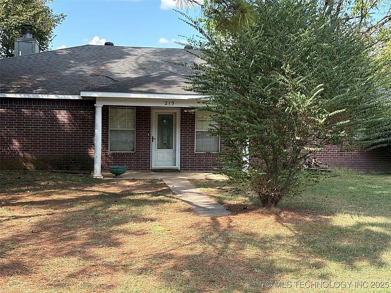 Listing photo 4
